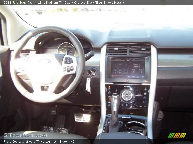 White Platinum Tri-Coat / Charcoal Black/Silver Smoke Metallic 2011 Ford Edge Sport