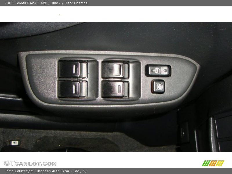 Black / Dark Charcoal 2005 Toyota RAV4 S 4WD