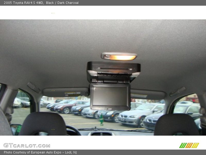 Black / Dark Charcoal 2005 Toyota RAV4 S 4WD