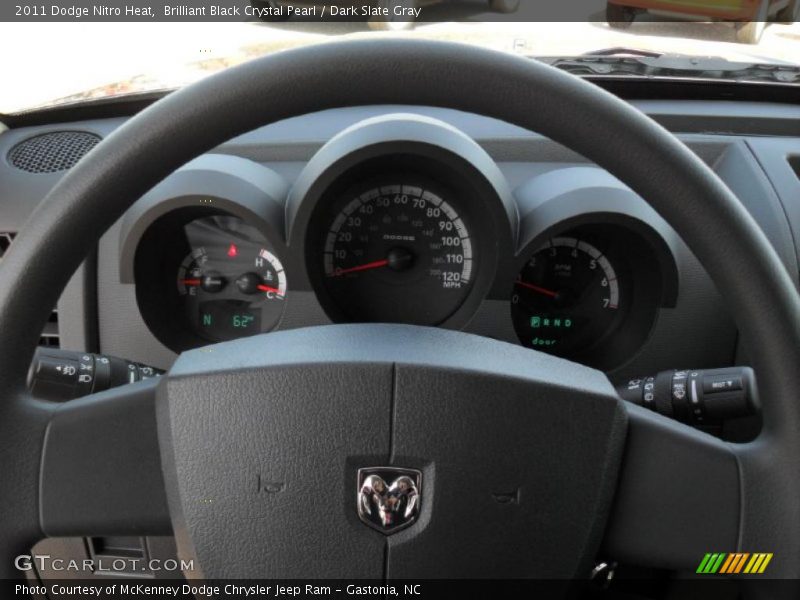 Brilliant Black Crystal Pearl / Dark Slate Gray 2011 Dodge Nitro Heat