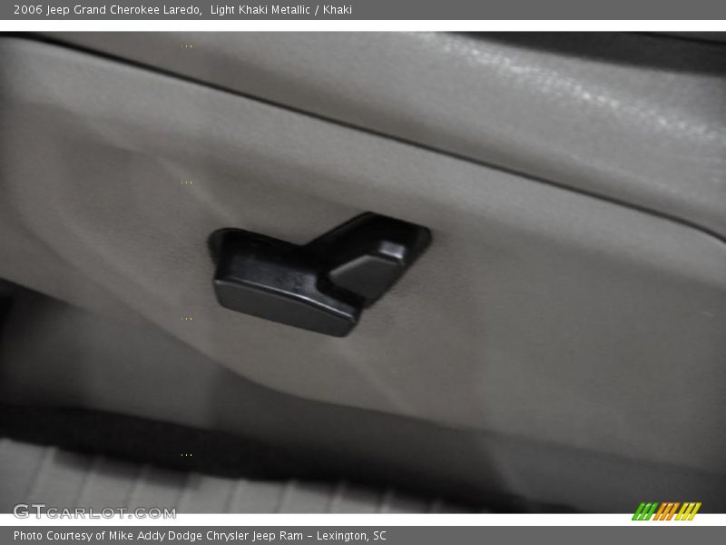 Light Khaki Metallic / Khaki 2006 Jeep Grand Cherokee Laredo
