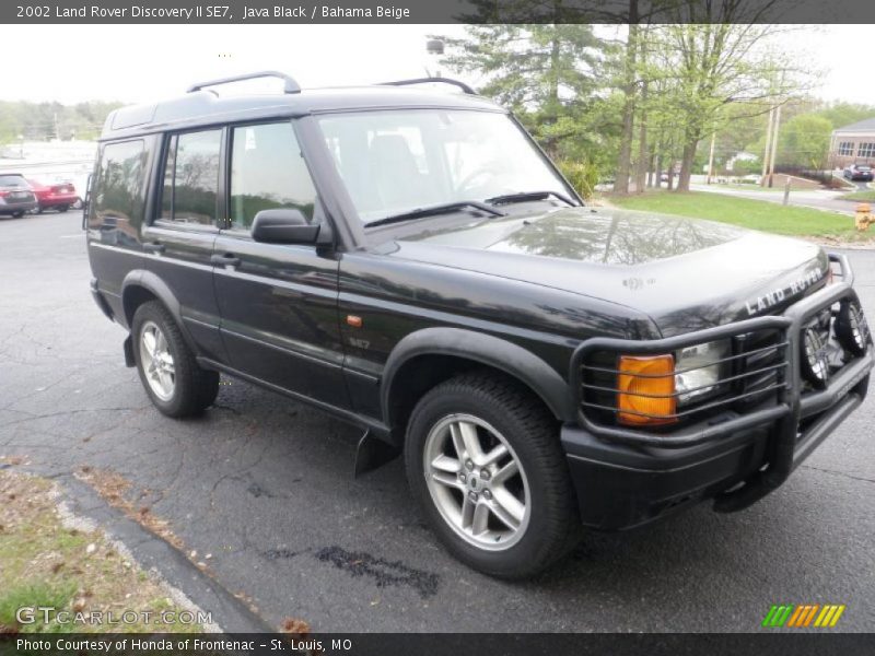 Java Black / Bahama Beige 2002 Land Rover Discovery II SE7