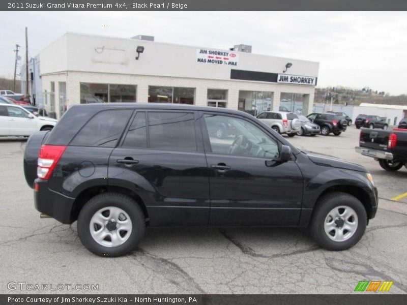 Black Pearl / Beige 2011 Suzuki Grand Vitara Premium 4x4