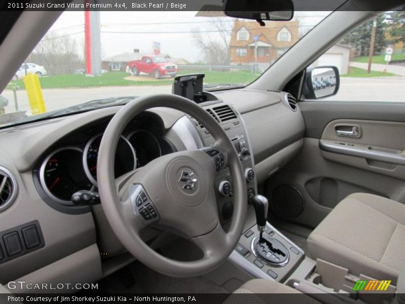 Black Pearl / Beige 2011 Suzuki Grand Vitara Premium 4x4