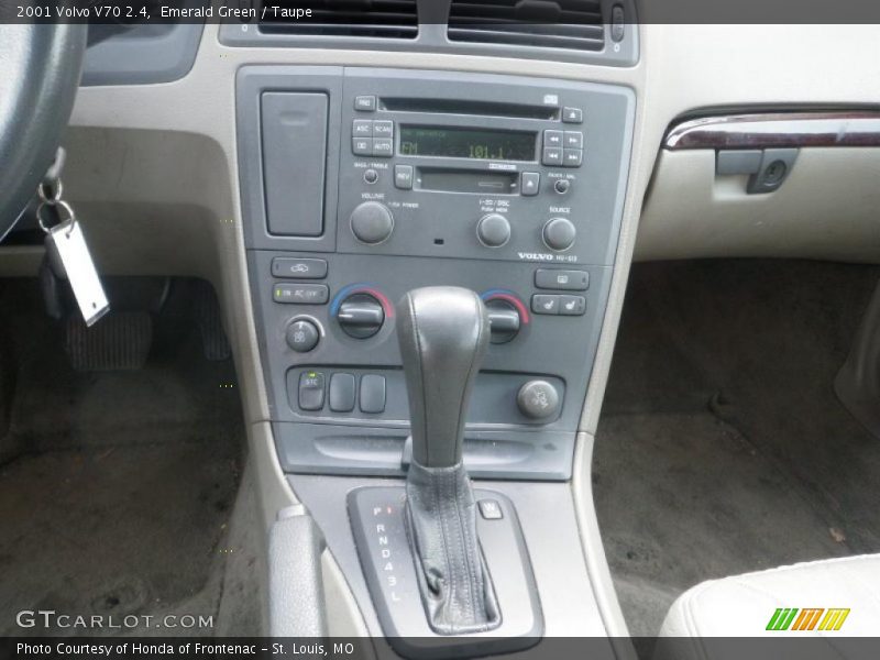  2001 V70 2.4 5 Speed Automatic Shifter