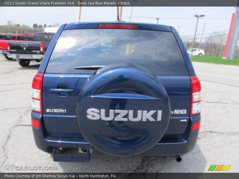 Deep Sea Blue Metallic / Black 2011 Suzuki Grand Vitara Premium 4x4