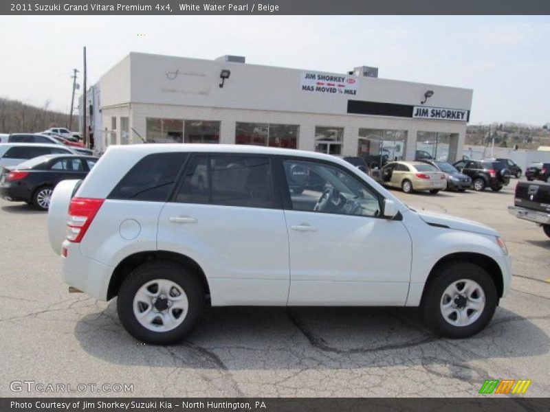 White Water Pearl / Beige 2011 Suzuki Grand Vitara Premium 4x4