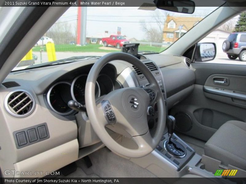  2011 Grand Vitara Premium 4x4 Beige Interior