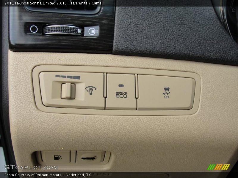 Controls of 2011 Sonata Limited 2.0T