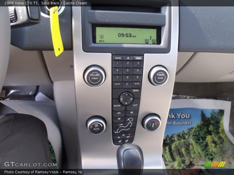 Solid Black / Calcite Cream 2008 Volvo C70 T5