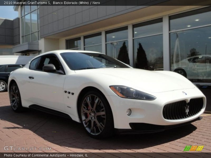 Front 3/4 View of 2010 GranTurismo S