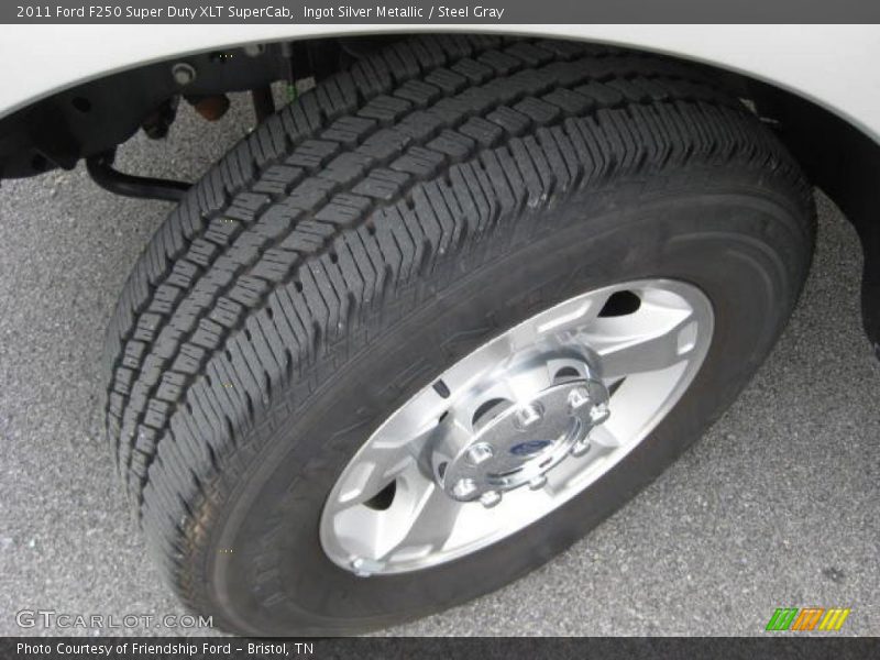 Ingot Silver Metallic / Steel Gray 2011 Ford F250 Super Duty XLT SuperCab