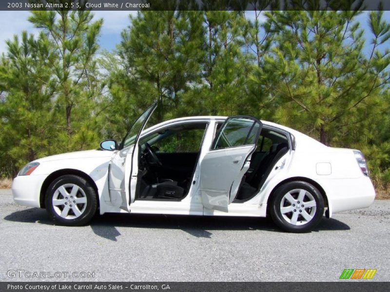 Cloud White / Charcoal 2003 Nissan Altima 2.5 S