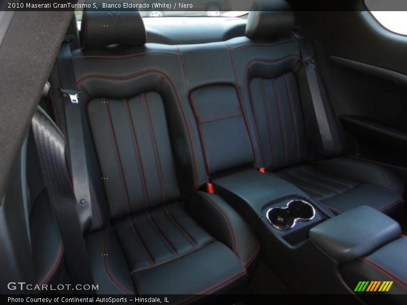  2010 GranTurismo S Nero Interior