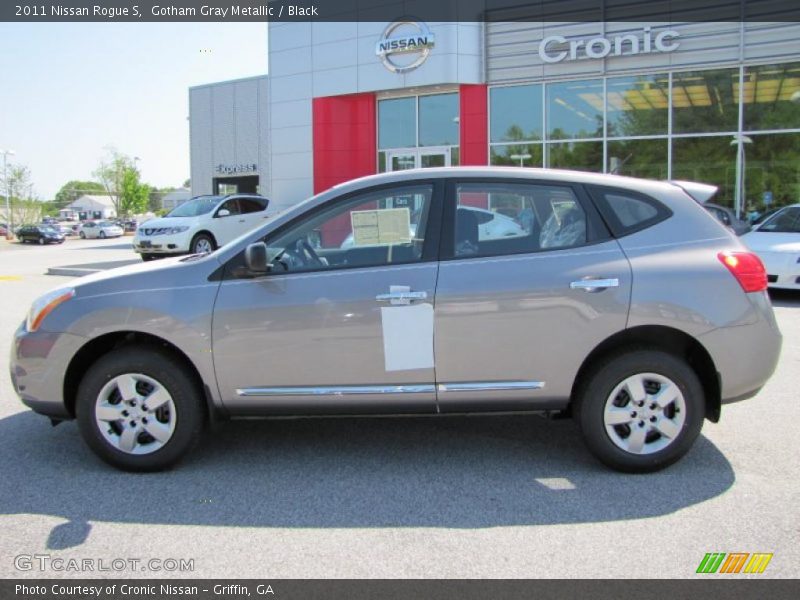 Gotham Gray Metallic / Black 2011 Nissan Rogue S