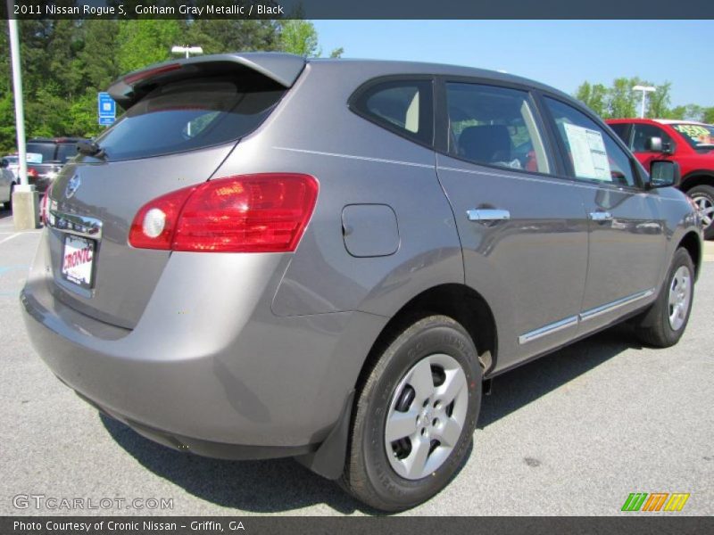 Gotham Gray Metallic / Black 2011 Nissan Rogue S