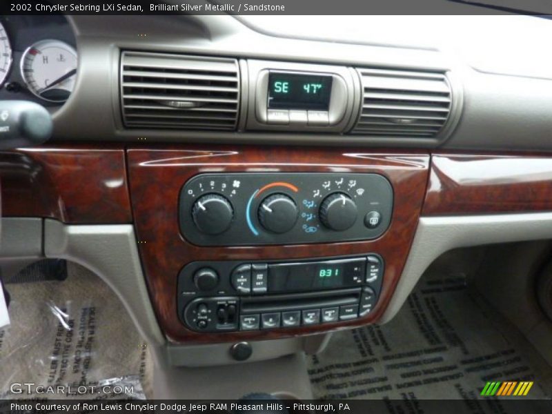 Controls of 2002 Sebring LXi Sedan
