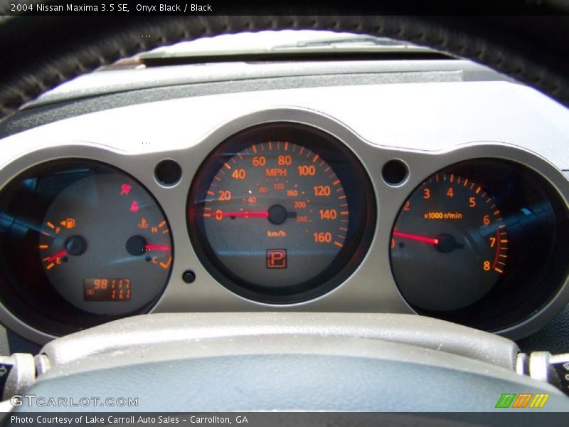 Onyx Black / Black 2004 Nissan Maxima 3.5 SE