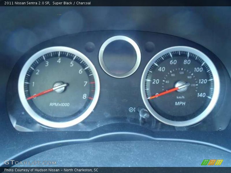 Super Black / Charcoal 2011 Nissan Sentra 2.0 SR