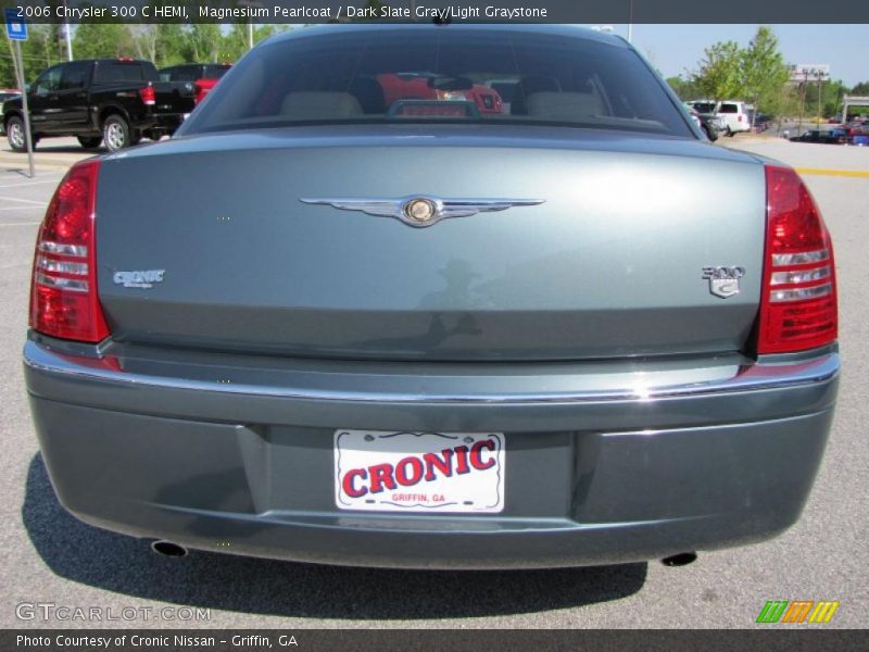Magnesium Pearlcoat / Dark Slate Gray/Light Graystone 2006 Chrysler 300 C HEMI