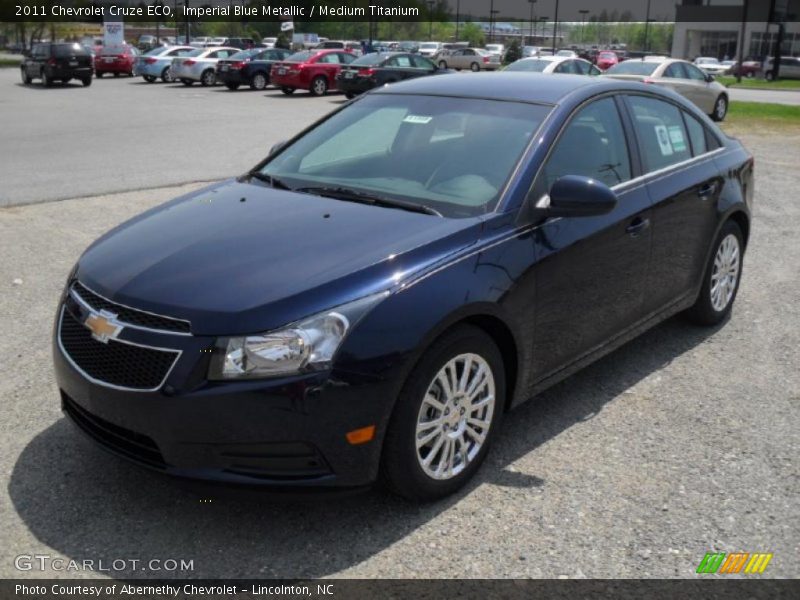 Front 3/4 View of 2011 Cruze ECO