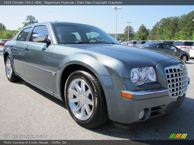 Magnesium Pearlcoat / Dark Slate Gray/Light Graystone 2006 Chrysler 300 C HEMI