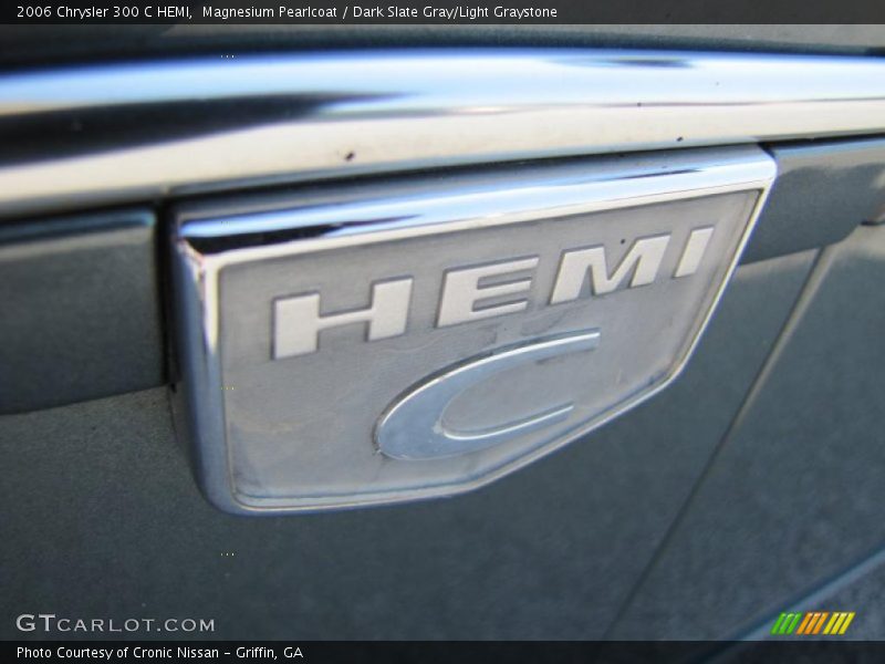 Magnesium Pearlcoat / Dark Slate Gray/Light Graystone 2006 Chrysler 300 C HEMI