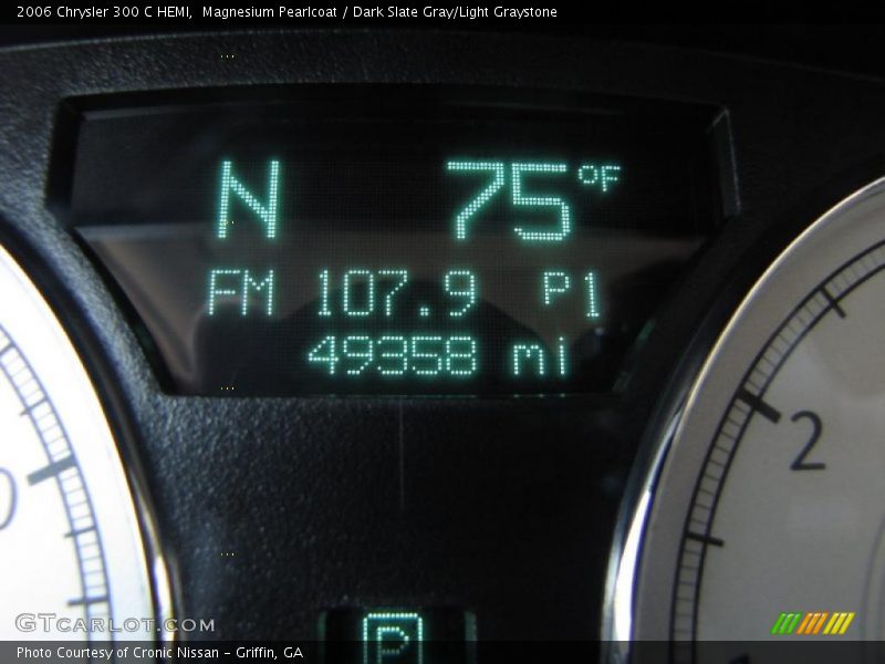 Magnesium Pearlcoat / Dark Slate Gray/Light Graystone 2006 Chrysler 300 C HEMI