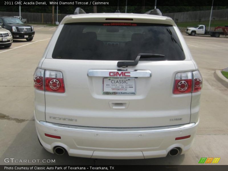 White Diamond Tintcoat / Cashmere 2011 GMC Acadia Denali