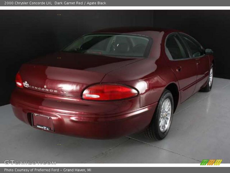 Dark Garnet Red / Agate Black 2000 Chrysler Concorde LXi