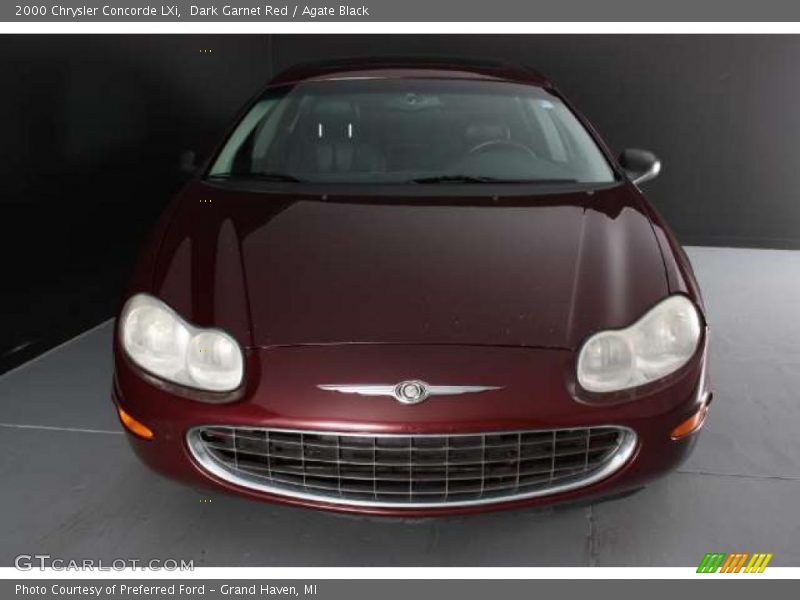 Dark Garnet Red / Agate Black 2000 Chrysler Concorde LXi