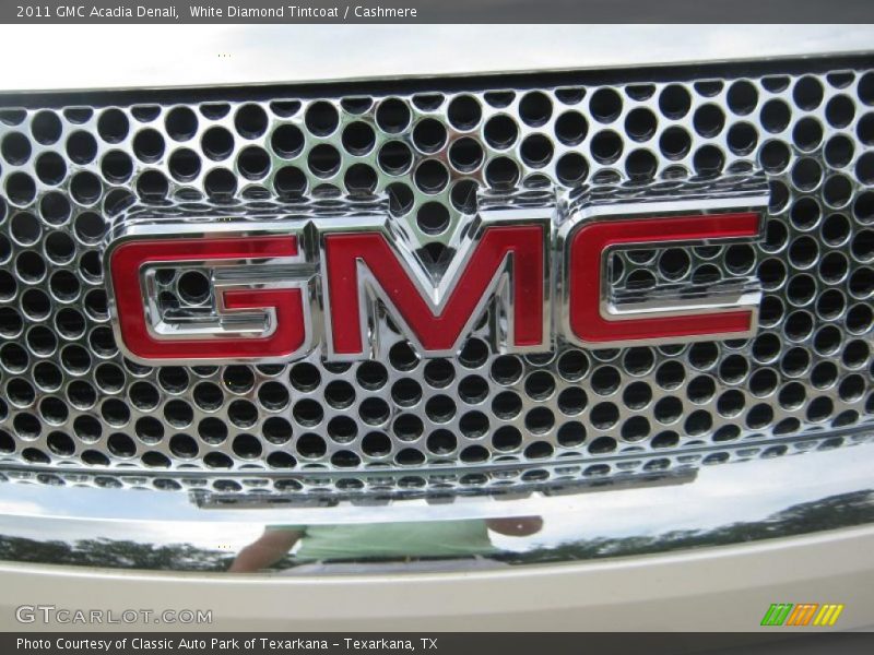 White Diamond Tintcoat / Cashmere 2011 GMC Acadia Denali
