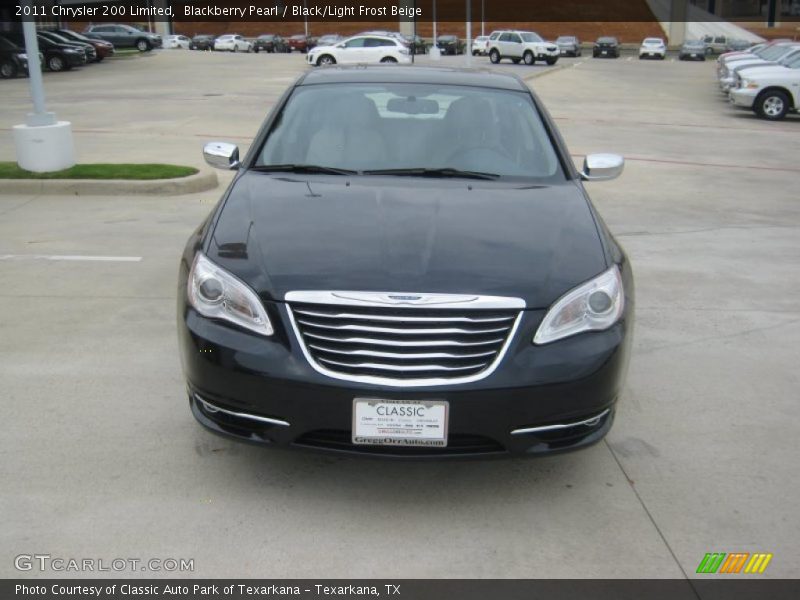 Blackberry Pearl / Black/Light Frost Beige 2011 Chrysler 200 Limited