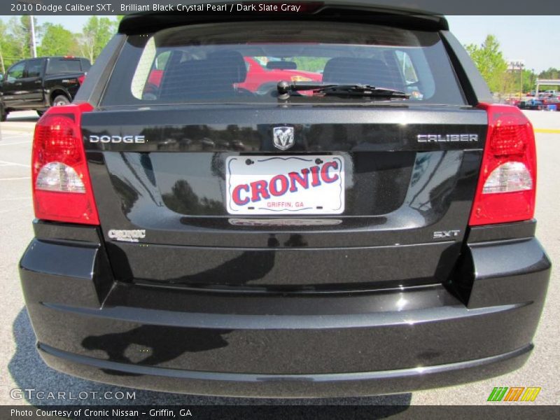 Brilliant Black Crystal Pearl / Dark Slate Gray 2010 Dodge Caliber SXT
