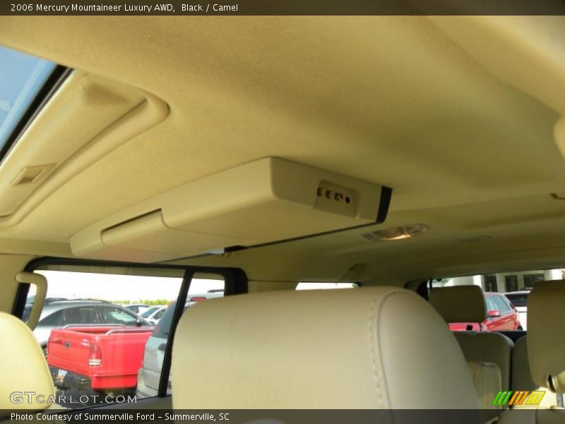 Black / Camel 2006 Mercury Mountaineer Luxury AWD