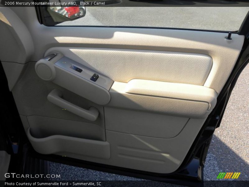 Black / Camel 2006 Mercury Mountaineer Luxury AWD