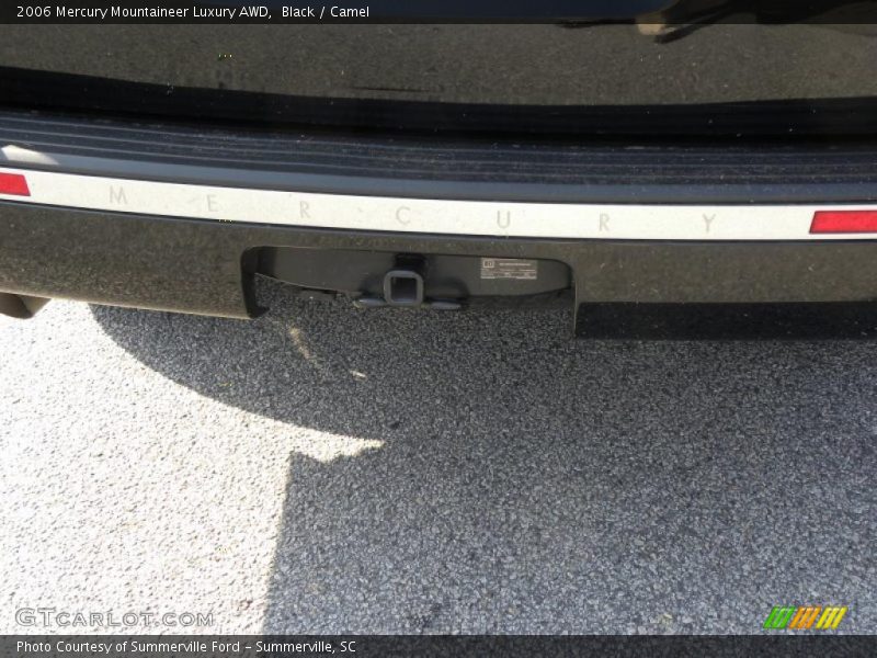 Black / Camel 2006 Mercury Mountaineer Luxury AWD