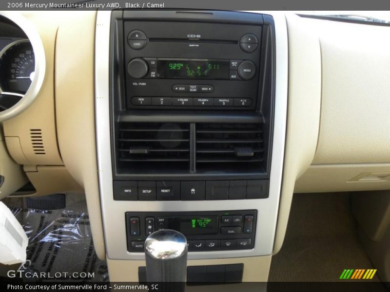 Black / Camel 2006 Mercury Mountaineer Luxury AWD