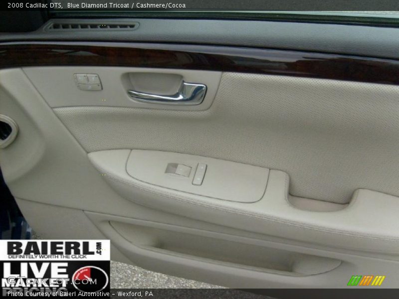 Blue Diamond Tricoat / Cashmere/Cocoa 2008 Cadillac DTS