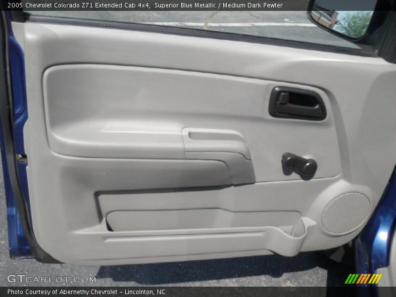 Door Panel of 2005 Colorado Z71 Extended Cab 4x4