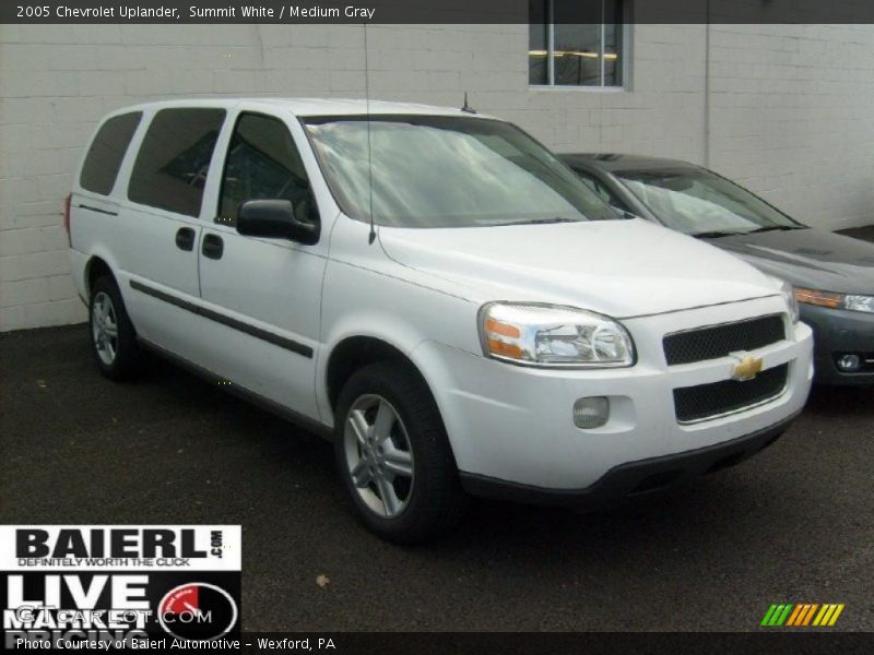 Summit White / Medium Gray 2005 Chevrolet Uplander
