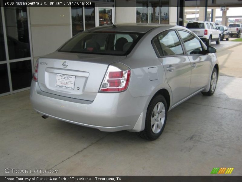 Brilliant Silver / Charcoal 2009 Nissan Sentra 2.0