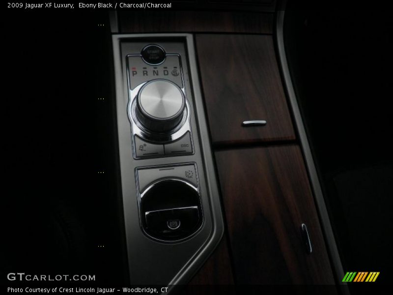 Ebony Black / Charcoal/Charcoal 2009 Jaguar XF Luxury