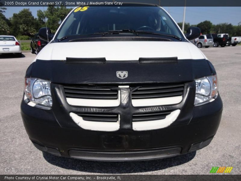 Stone White / Medium Slate Gray 2005 Dodge Grand Caravan SXT