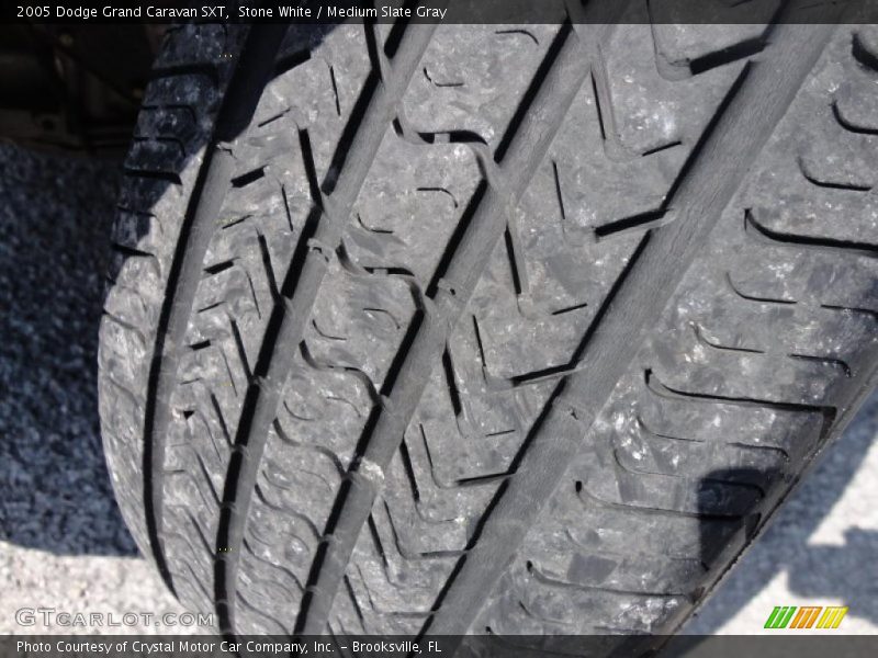 Stone White / Medium Slate Gray 2005 Dodge Grand Caravan SXT