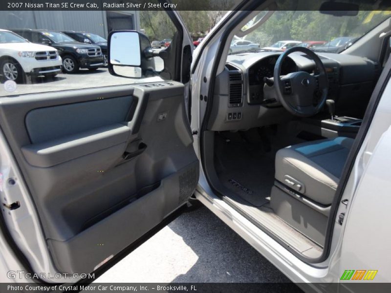 Radiant Silver / Steel Gray 2007 Nissan Titan SE Crew Cab