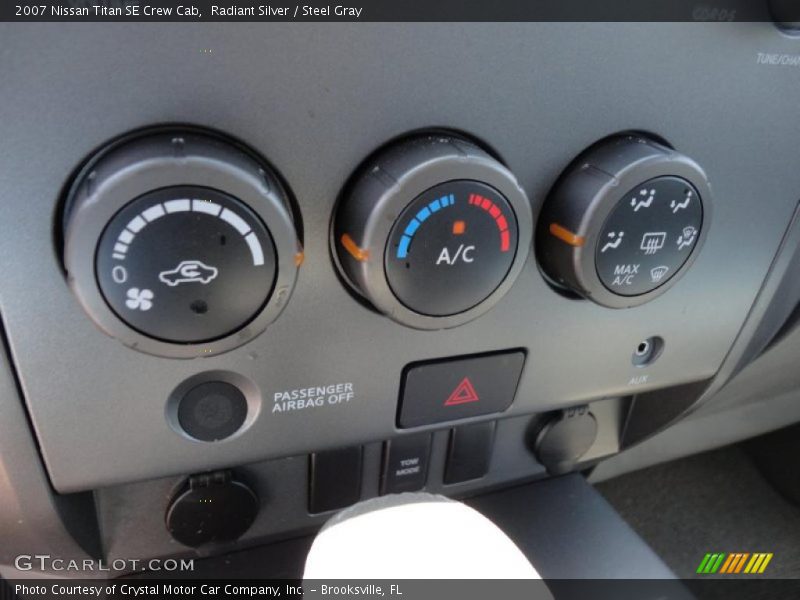 Radiant Silver / Steel Gray 2007 Nissan Titan SE Crew Cab