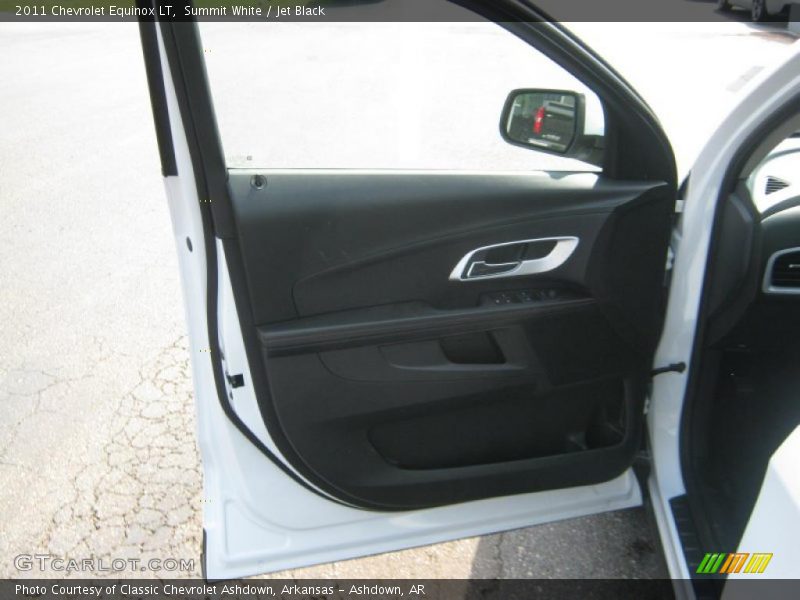 Summit White / Jet Black 2011 Chevrolet Equinox LT
