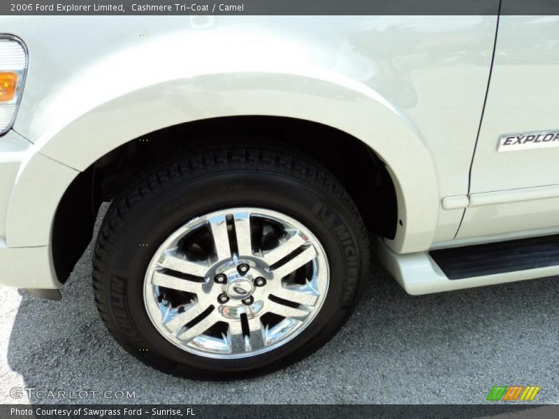Cashmere Tri-Coat / Camel 2006 Ford Explorer Limited