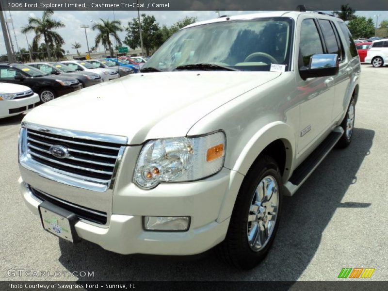 Front 3/4 View of 2006 Explorer Limited